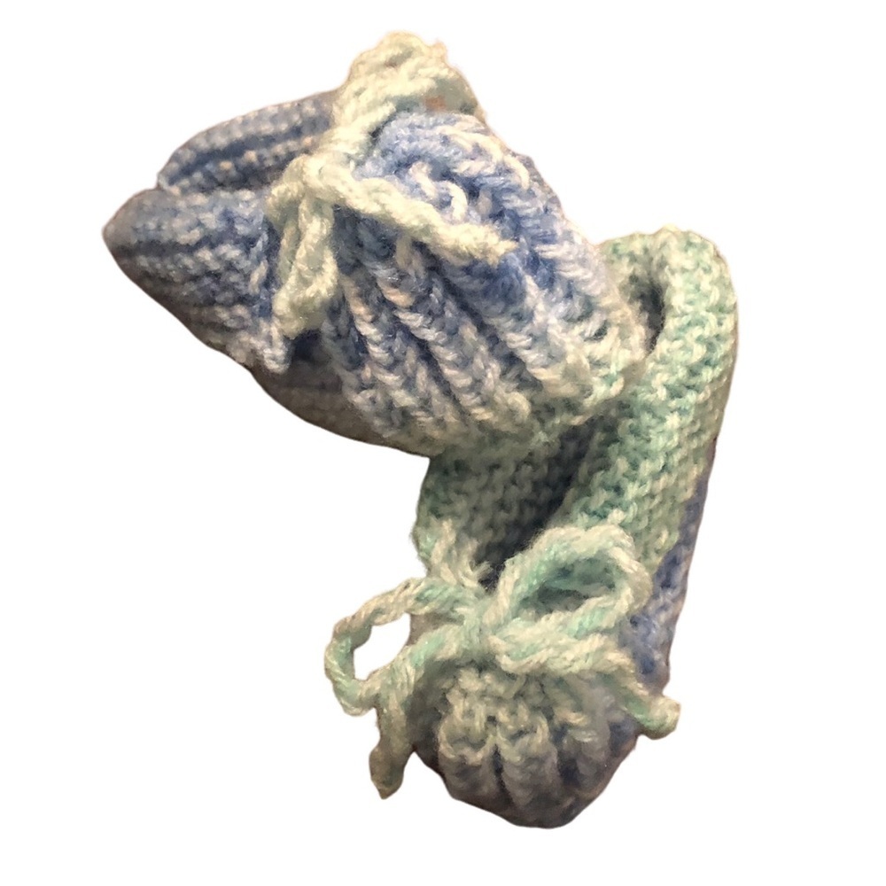 Hand Knit Baby Booties, Variegated‎ Yarn w/Bow, Blue/Green NWOT Sized 3-6 months - Picture 7 of 7